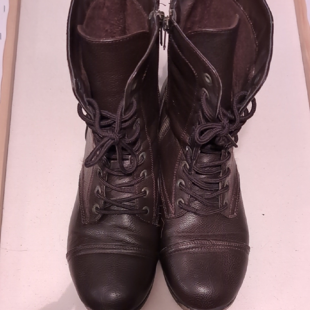 Women's Brown Lace-Up Boots